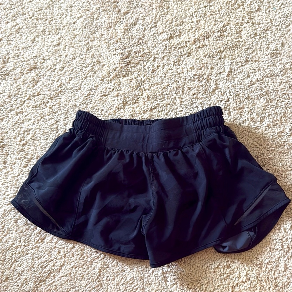 Lululemon Hotty Hots black camo